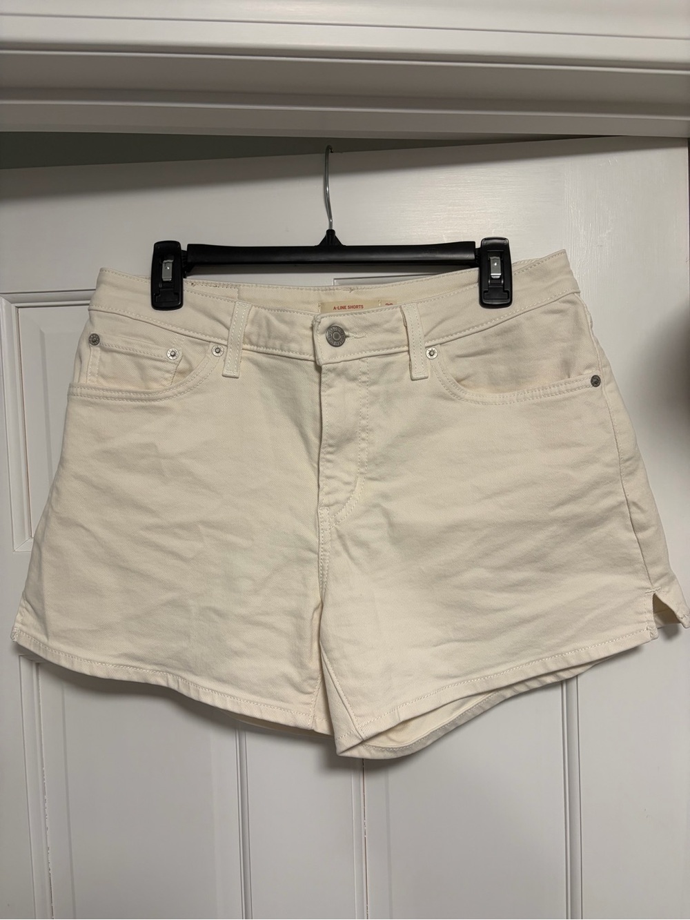 Levi’s Women’s A-line Shorts (stretch)
